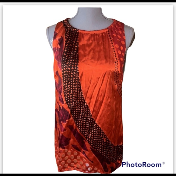 🌈Cabo Tops Red &Black Geo Patterned Silk Top🌈 - Picture 1 of 12